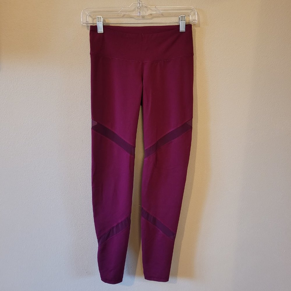 Compression Activewear Leggings w/ Sheer panels